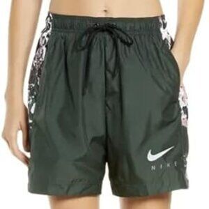 Nike Sportswear Women's Galactic Jade Printed Athletic Shorts Size M